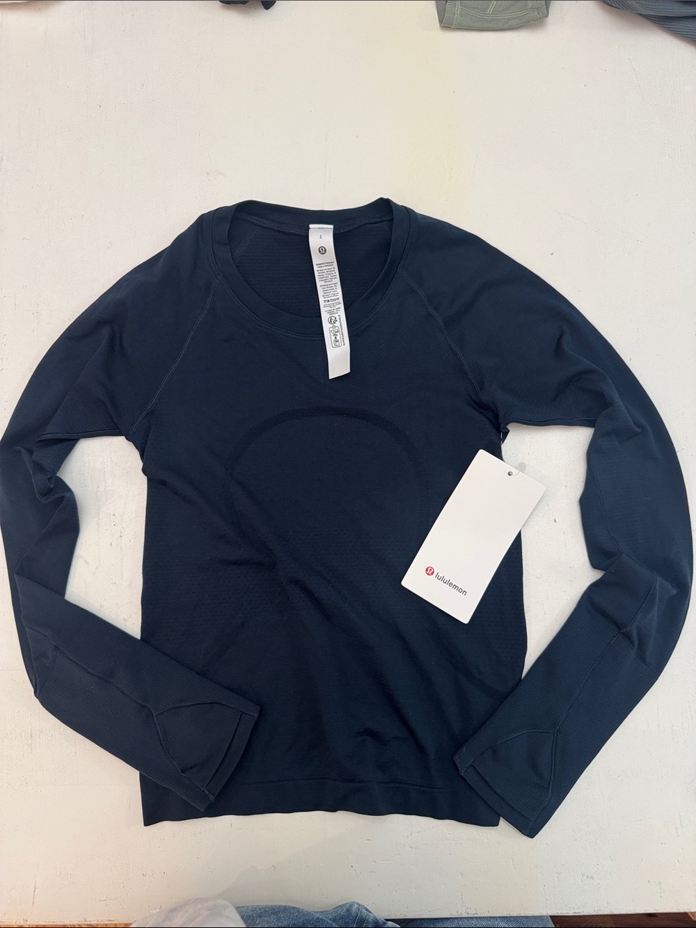 lululemon athletica swiftly tech Long Sleeve Crew Top - Navy - Picture 2 of 6